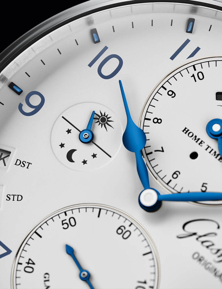                                                  Glashuette_Original-W18902030230-Detail-2
                                              
