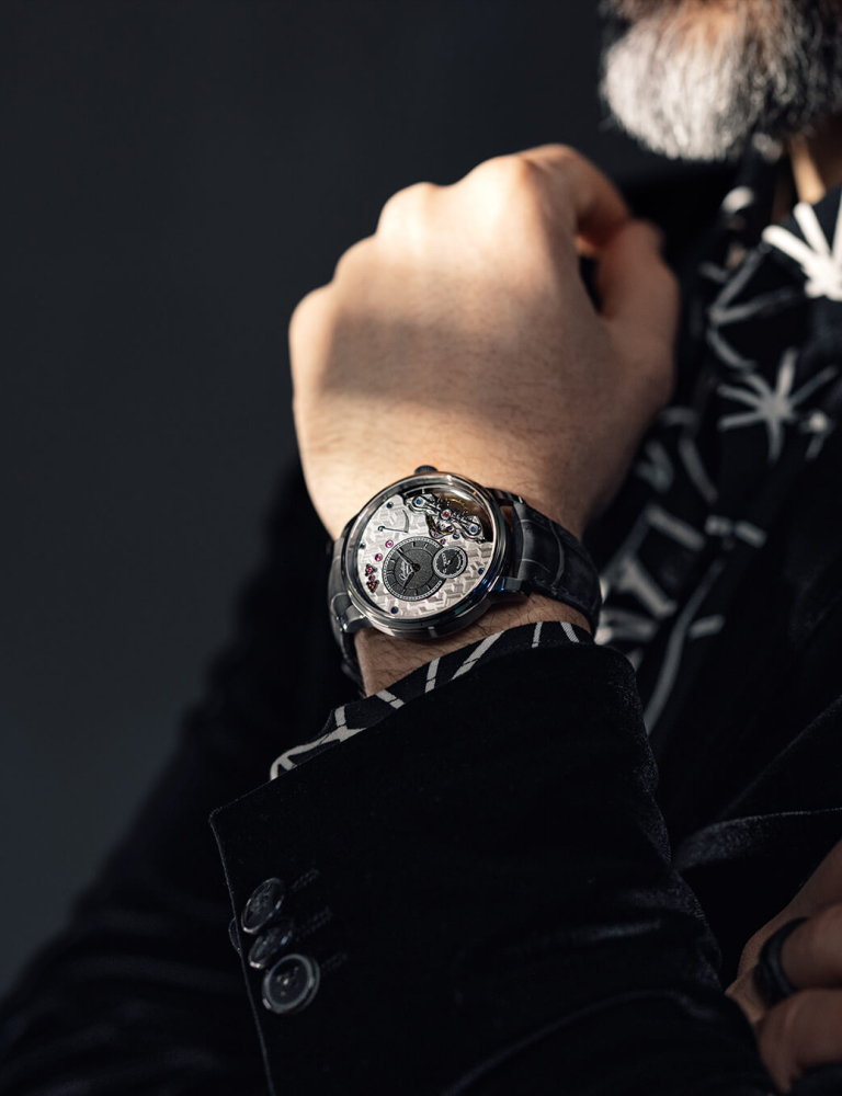                                                  Glashuette_Original-W16612010362-Detail-9
                                              