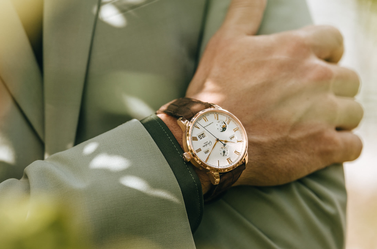                                          Glashuette_Original-W13612020562-Lifestyle-2
                                      