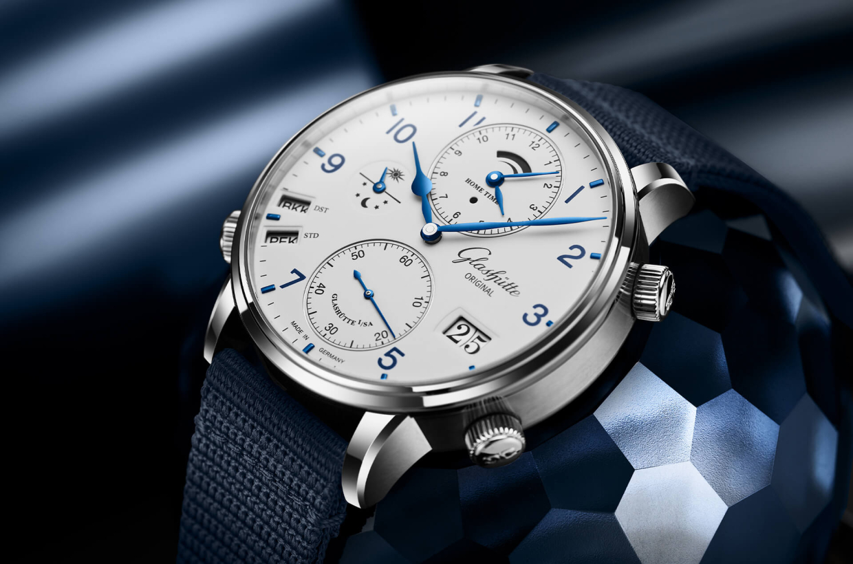                                          Glashuette_Original-W18902030230-Detail-5
                                      