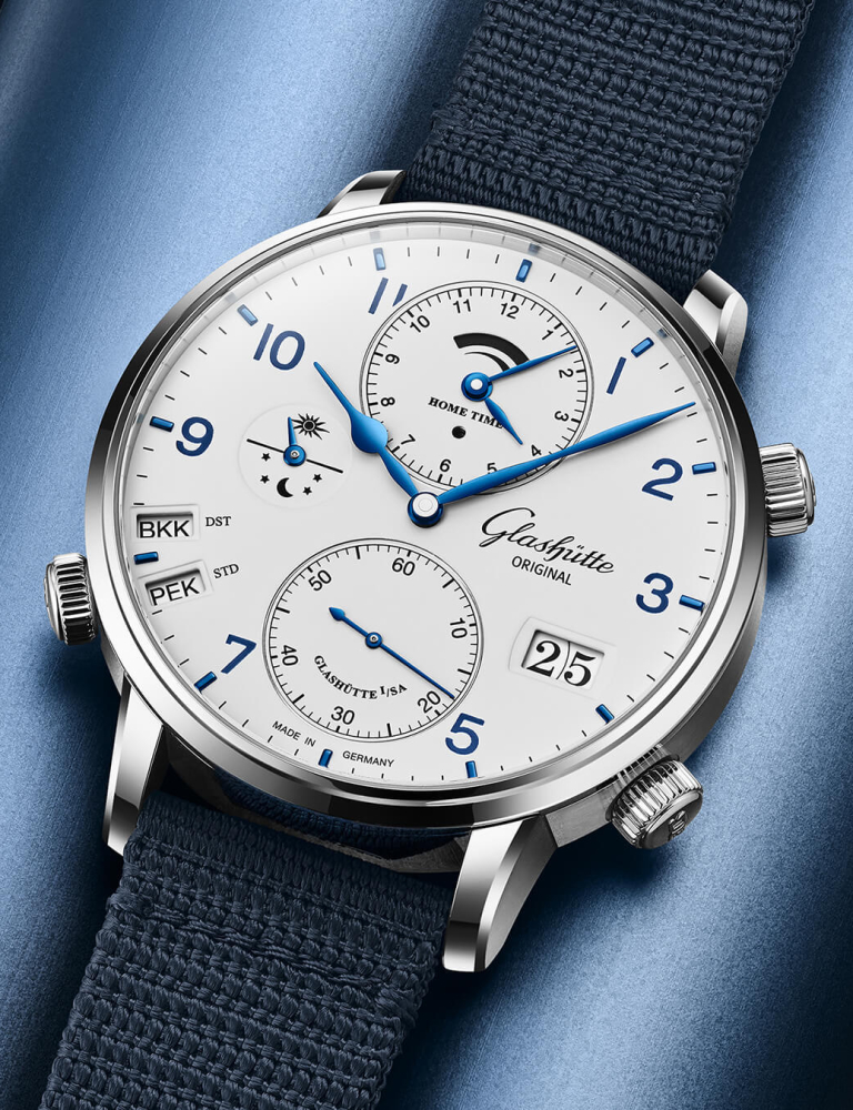                                                  Glashuette_Original-W18902030230-Detail-9
                                              
