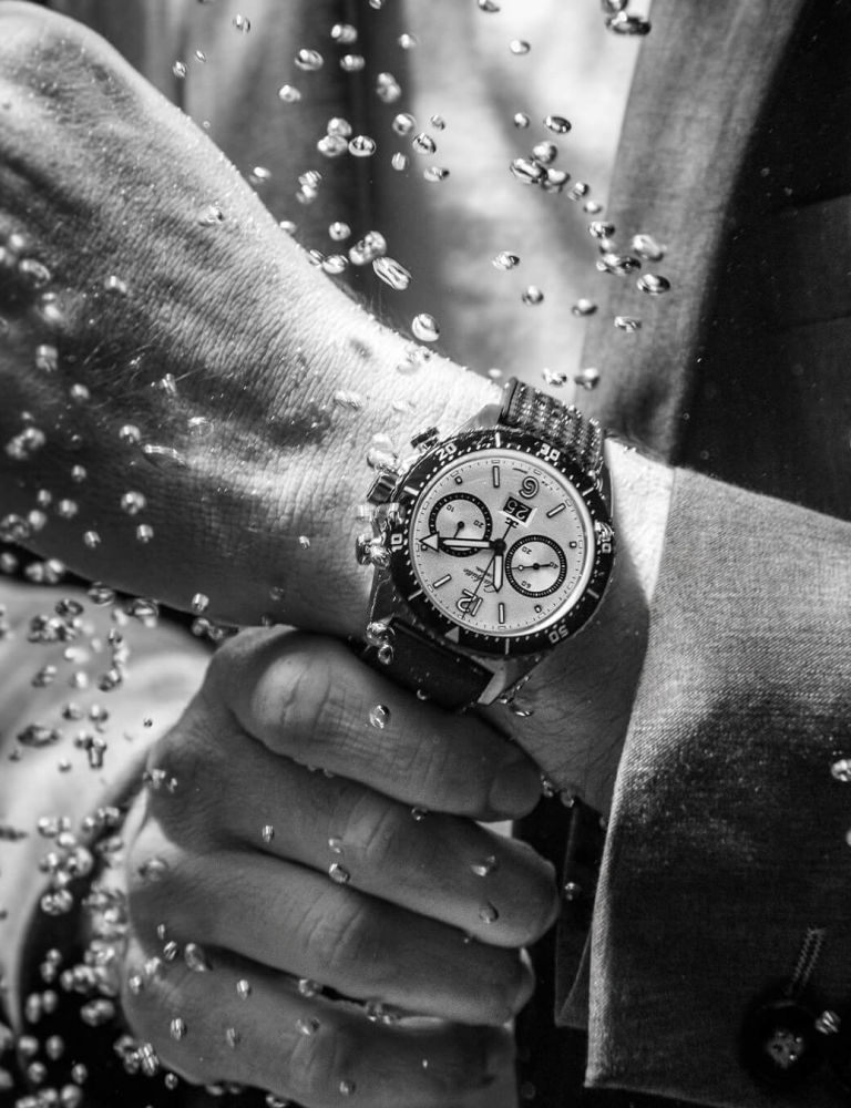                                                  Glashuette_Original-W13723038033-Lifestyle-1
                                              