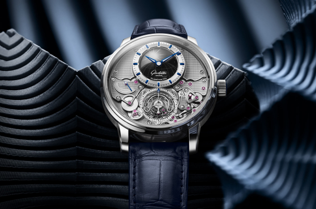                                                  Glashuette_Original-W15806010361-Detail-8
                                              