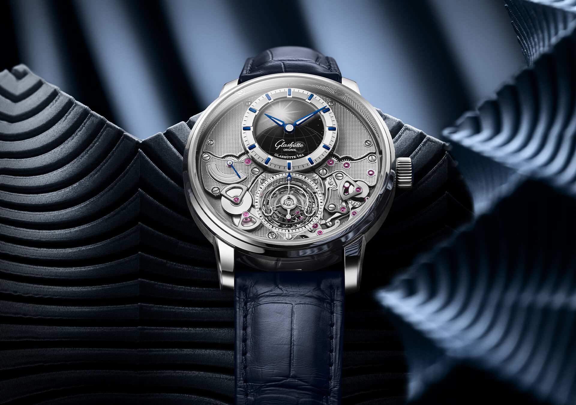                                                  Glashuette_Original-W15806010361-Detail-8
                                              