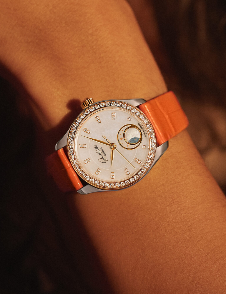                                                  Glashuette_Original-W13514011604-7
                                              