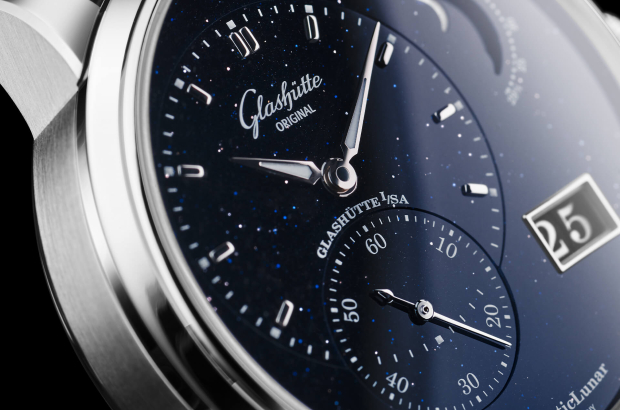                                                  Glashuette_Original-W19214010361-Detail-5
                                              