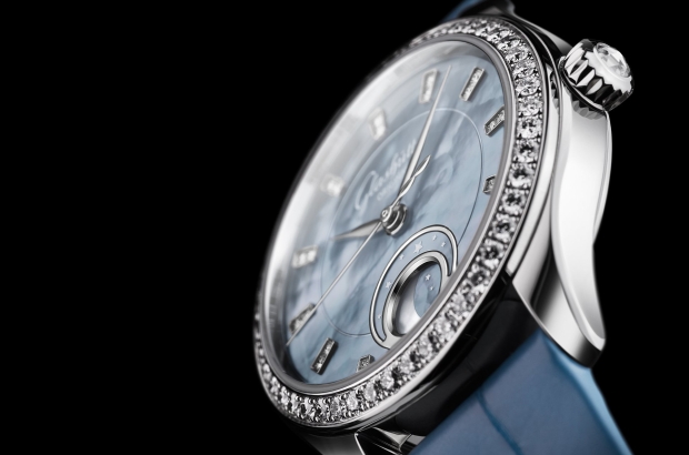                                                  Glashuette_Original-W13514041214-Detail-7
                                              